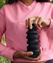 Load image into Gallery viewer, COLLAPSIBLE WATER BOTTLE - BLACK
