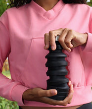 Load image into Gallery viewer, COLLAPSIBLE WATER BOTTLE - BLACK